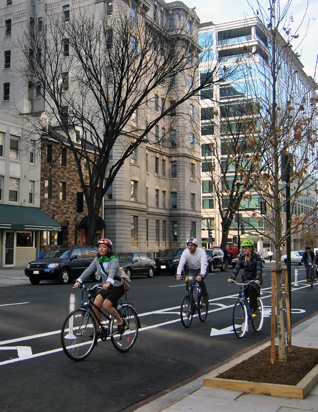 Separated Bike Lane Planning and Design Guide Federal Highway Administration SEPARATED BIKE LANE PLANNING AND DESIGN GUIDE FHWA 2015 This guide is the first federal-level guide for planning