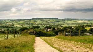 Church Green & Farway Distance: 3 miles Approx time: 1hr 50min A short walk in the Coly Valley through picturesque