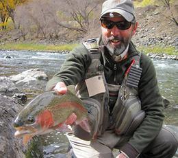 Fly Fisher s Quick Reference Guide to the Gunnison Valley By John Bocchino Copyright 2015 John Bocchino All