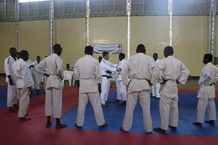 training methods for coaching the visually impaired. Figure 4: Mr. Ian Johns, coach of the British Judo Team of the visual impaired athletes and IBSA Educator.
