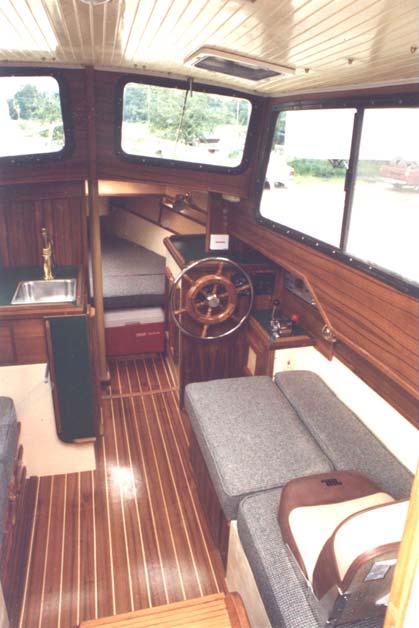 The Pilothouse of the Ted Brewer designed Nimble KODIAK sets this boat apart from any production boat built today. The KODIAK has a pilothouse 6 ft., 7 in. long with headroom of 6 ft. 5 in.