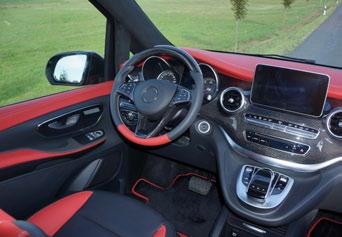with logo stick 2 rear panels, available with carbon and wood Trunk mat