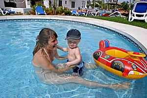 Consumer Product Safety Commission s 2010 Pool Safety Campaign Drowning remains the second leading cause of injury-related death to children aged 14 and younger, with the largest number of drownings