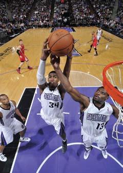 2011-12 KINGS MISCELLANEOUS STATS IN WINS Most consecutive wins 3 (2) 2/2-2/6, 3/16-3/20 Most consecutive home wins 3 (2) 2/2-2/9, 3/16-3/20 Most consecutive road wins 1 (6) Largest margin of victory