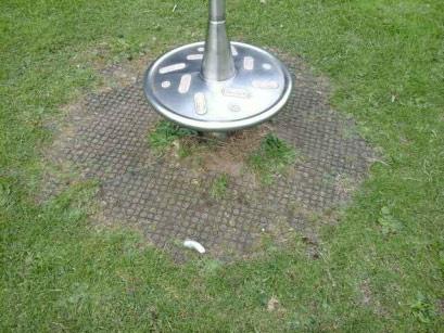 Pole Risk Level: L - Low Risk Manufacturer: Playdale Playgrounds Ltd Surface: Grass Matrix Tiles Finding: The grass mats are