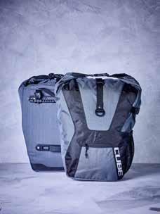 TRAVEL SERIES PANNIERS TRAVEL one pair of bike pannier bags 40-litre volume quick release buckle for easy attachment to the rack roll closure inside pocket adjustable and detachable shoulder