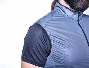 HARDSHELL RAIN PROTECTION PRIMESHELL Primeshell Softshells guarantee the freedom of movement riders need to stay comfortable while exercising at high