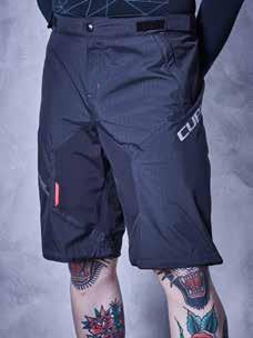 BLACKLINE RAIN SHORTS quick drying abrasion resistant waterproof with taped seams zipper on front and pockets small