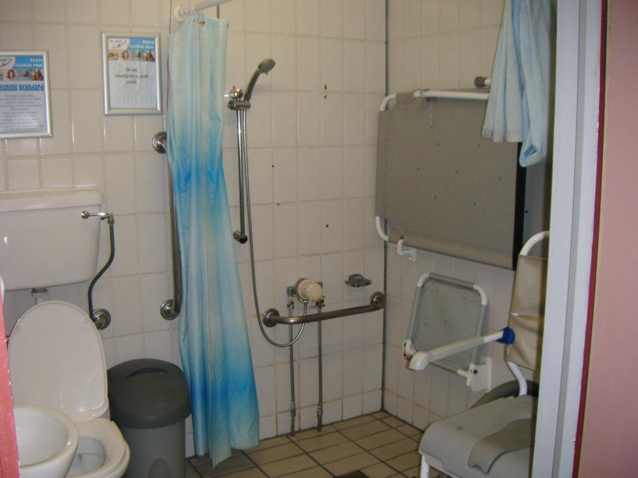 The Facilities Changing Rooms Perth Leisure Pool has a number of larger family style changing rooms (like the one pictured here) which allow