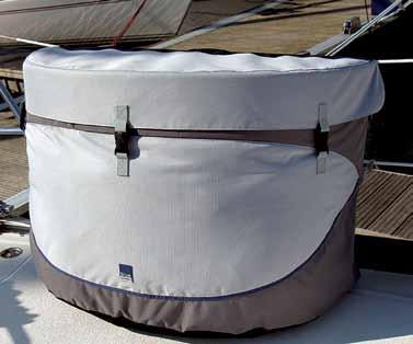 STORAGE RAIL BAG DINGHY BAG FOR TENDERS Premium bags, secured on the rail with plenty of storage space. The only bag to keep things dry on a RIB.