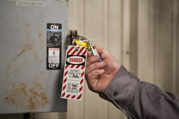 De-Energizing Equipment Apply lockout/tagout according to