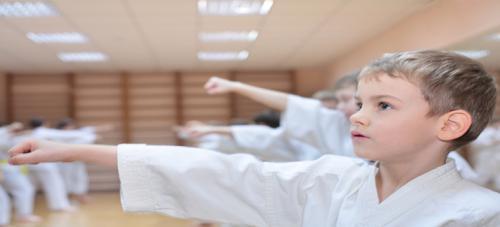 10 Reasons Traditional Karate Benefits Kids In a culture that seems to glorify violence in everything from music to video games and television shows, the idea of enrolling your child in martial arts