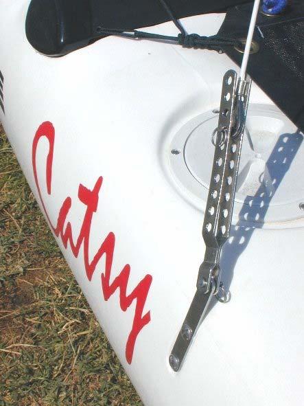 boat. Also attach the side stays to the stay adjusters using a clevis