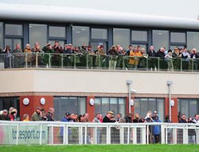 more about our Annual Badge holder offer visit us online at exeter-racecourse.co.uk or call 01392 832 599 RACEPASS 18-24 Horseracing for half the price, exclusive for 18-24 year olds.