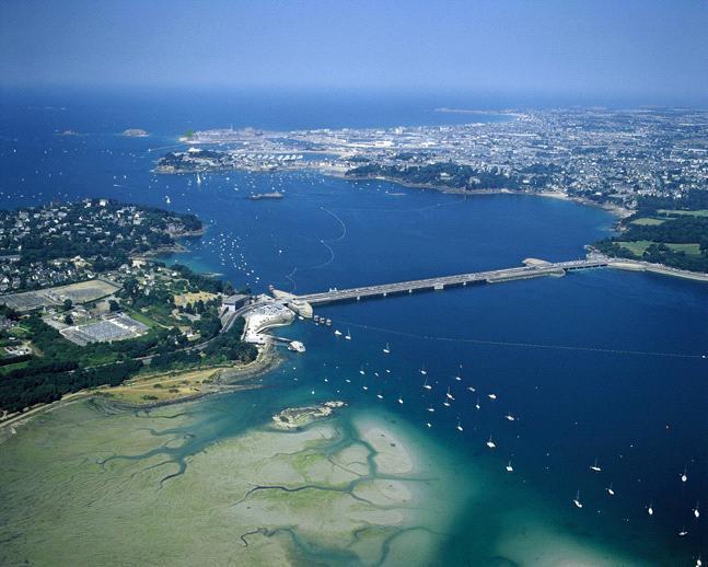 Existing Barrage Schemes - La Rance, France Key details: Completed in 1966 24 x 5.5m dia.