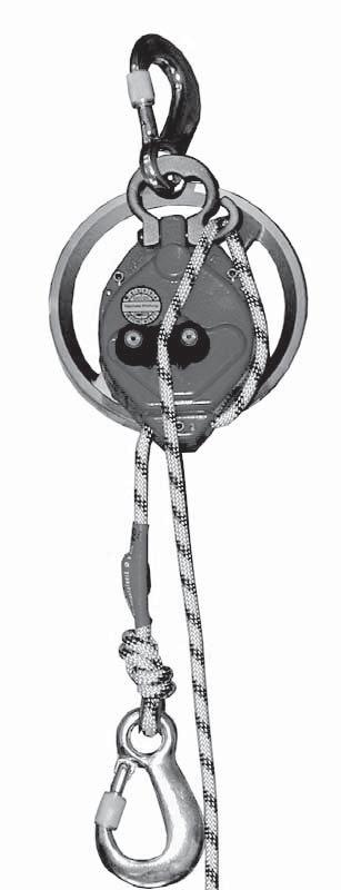 Illustration of the AG 10 Hoist A aluminium-carabiner 235 aluminium-handwheel aluminium shackle with a device to redirect the rope descender device AG 10 with a centrifugal force brake for a regular