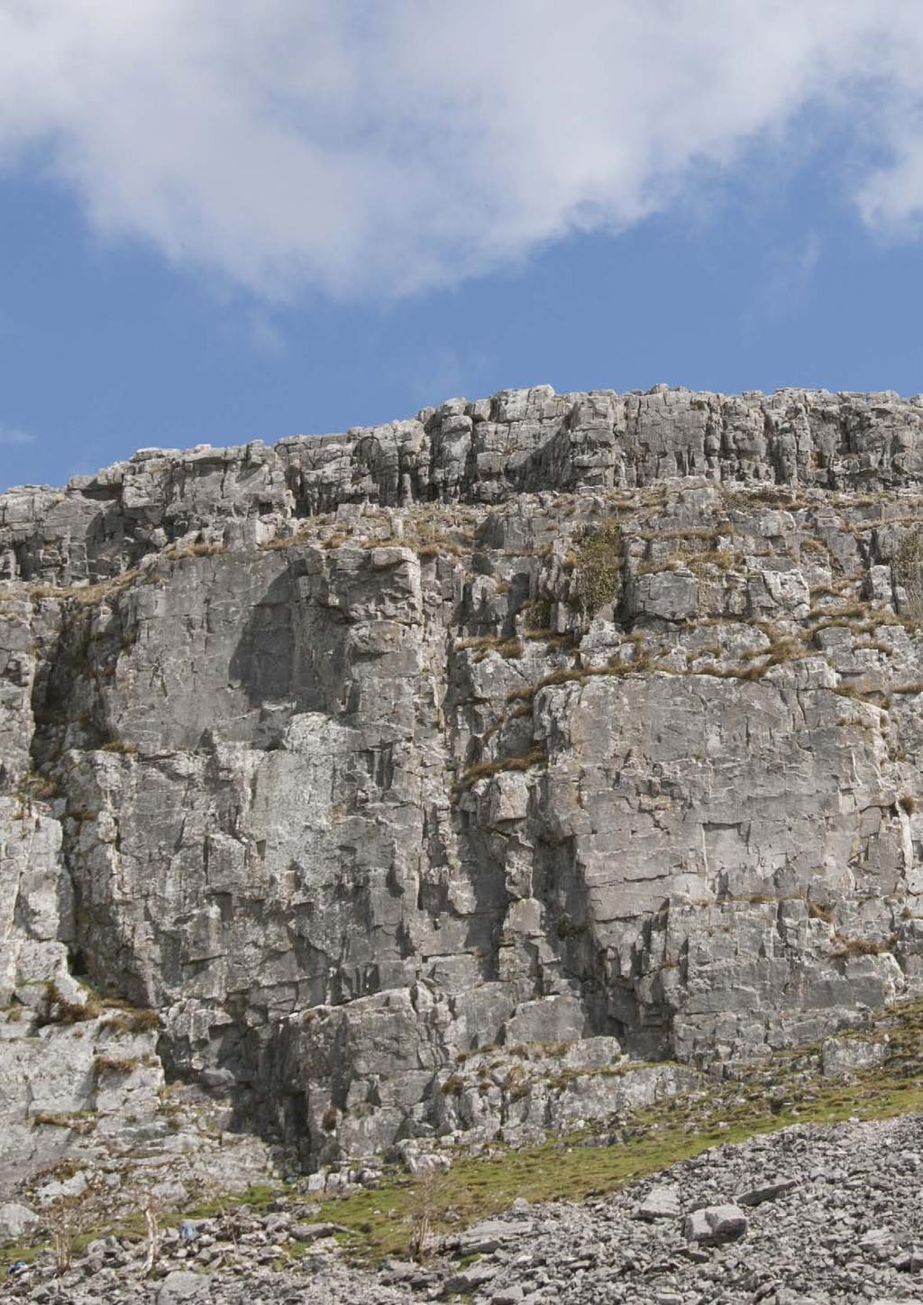 76 Robin Proctor's Scar Main Face Ingleborough Area Giggleswick Area Malham and Gordale Arncliffe to Kilnsey Loup Scar and Troller's Gill South Cumbria Lancashire a Central
