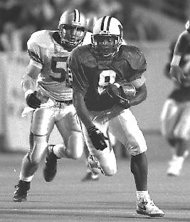 ALL-PURPOSE YARDS 16 Troy Brown, a three-time Super Bowl champion with the New England Patriots, is the Marshall single-season all-purpose yards record holder.