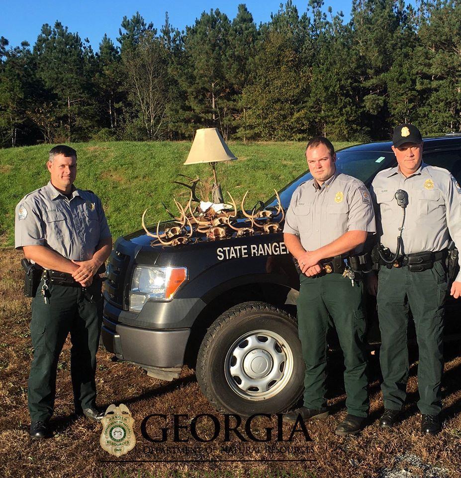 On the night of November 27 th, RFC Chad Cox organized a detail with DNR Aviation to aid in the detection of illegal night deer hunting in Polk County.