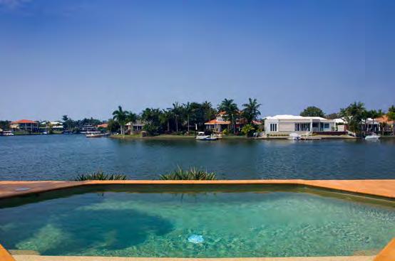 Noosa Waters 4 Waterside Crt THIS IS THE ONE Level stroll to shops and to Noosa River, this immaculate