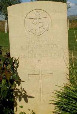 PINDAR, LEONARD JAMES A. Airman 2nd Class, 37263. Aircraft Park, Royal Flying Corps. Died 22 February 1917. Aged 30. Born Lambeth, London. Son of Mrs. S. Hann (formerly Pindar) of "Hillcrest," Hartley, Kent.