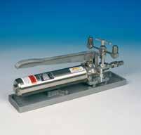 -501 System F 0 to 1,000 bar (14,500 psi) Included with System F delivery Standard delivery (see page 12) Type T Hydraulic pump Allen key 6 mm One roll of teflon tape Protective carrying case System