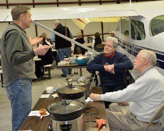 I m happy to report that the EAA 517 s Mid-Winter Chili Tasting event on February 25 was a huge success with approximately 30 people in attendance. There were ten different types of chili to sample.