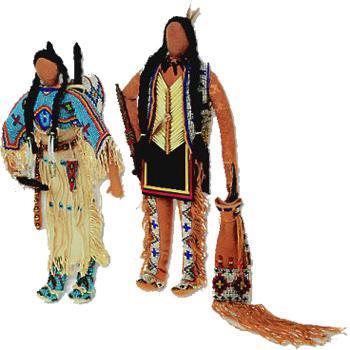 For everyday women wore long dresses and leggings, Sioux men wore deerskin shirts and leggings.