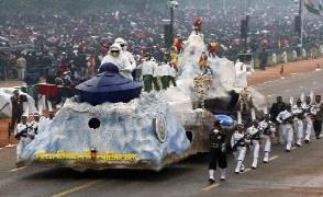 ITBP tableau returns after 20 years Twenty years after its tableau rolled down the Rajpath, the Indo-Tibetan Border Police (ITBP) returned in Republic Day parade.