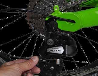 WARNING! Shifting improperly can cause the drivetrain to slacken unexpectedly or the chain to detach from a cog, startling the rider, which could result in the rider losing control and falling.