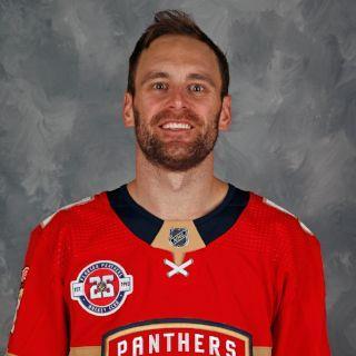 #9 Harry Zolnierczyk Position: Left Wing Shoots: Left Born: September 1, 1987 - Toronto, ONT [31 yrs old] Height/Weight: 5 11, 180 lbs Draft: PHI- Signed a one-year entry level deal for $900,000 in
