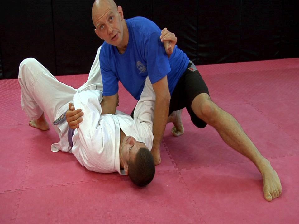 Especially if he s breathing hard, the Knee Mount is really going to cut into his ability to breathe. When this happens he might do something stupid and give you a submission.