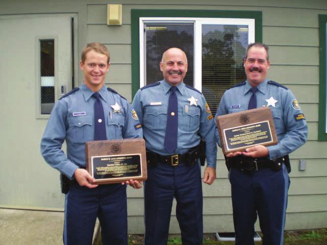 P AGE 2 O REGON STATE POLICE FISH & WILDLIFE NEWSLETTER OSP TROOPERS, DISPATCH SUPERVISOR RECEIVE DEPARTMENT LIFESAVING AWARD Wildlife Division Troopers and a dispatch center supervisor received the