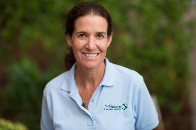Jane Fawcett Environmental NGO, South Jane Fawcett is the Operations Officer of Vŏnē Research Inc, a well-respected non-profit organization comprised of highly skilled volunteer divers that work