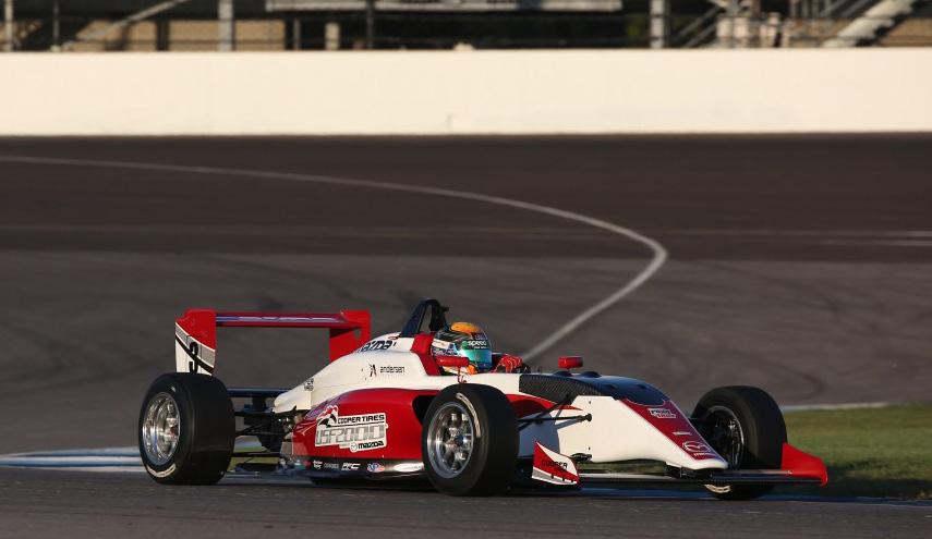 open wheel car competition USF2000, the first official step on the Mazda Road to Indy.