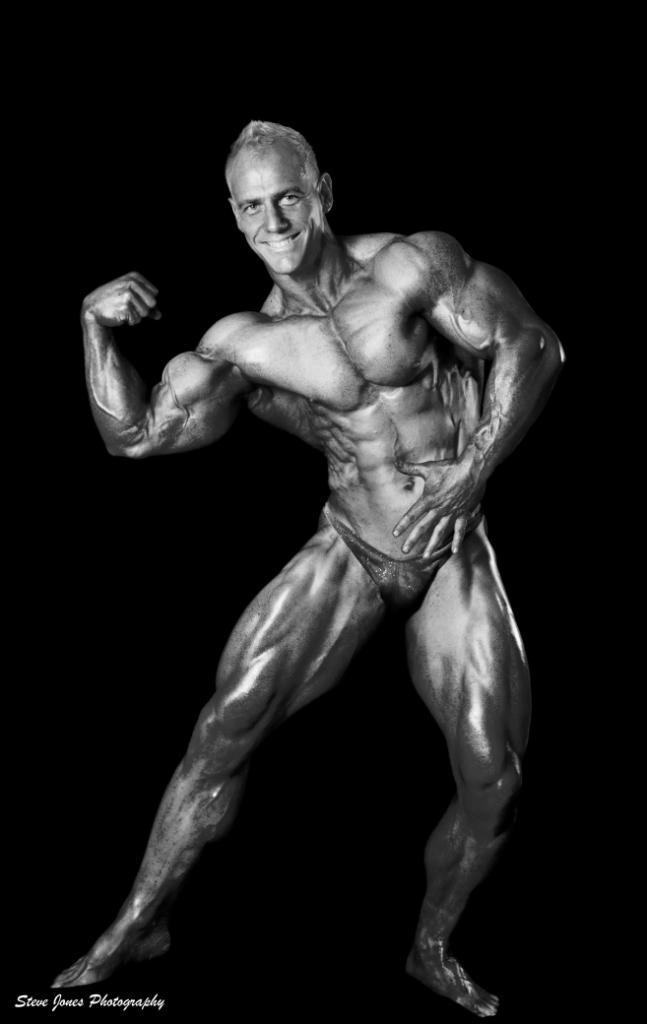 Olympia 2006 (Tall Class) Height: 183 cm Body Weight: 100-105 kg (off season) 92 kg (contest) Early Life: With a father in the Australian Army, Michael moved around a lot as a child.