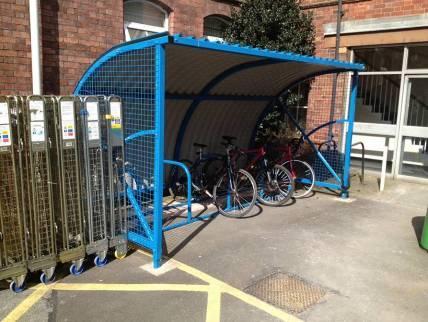 Figure 2.4 Securable cycle bins/lockers On-site facilities There are some shower and changing facilities on site.