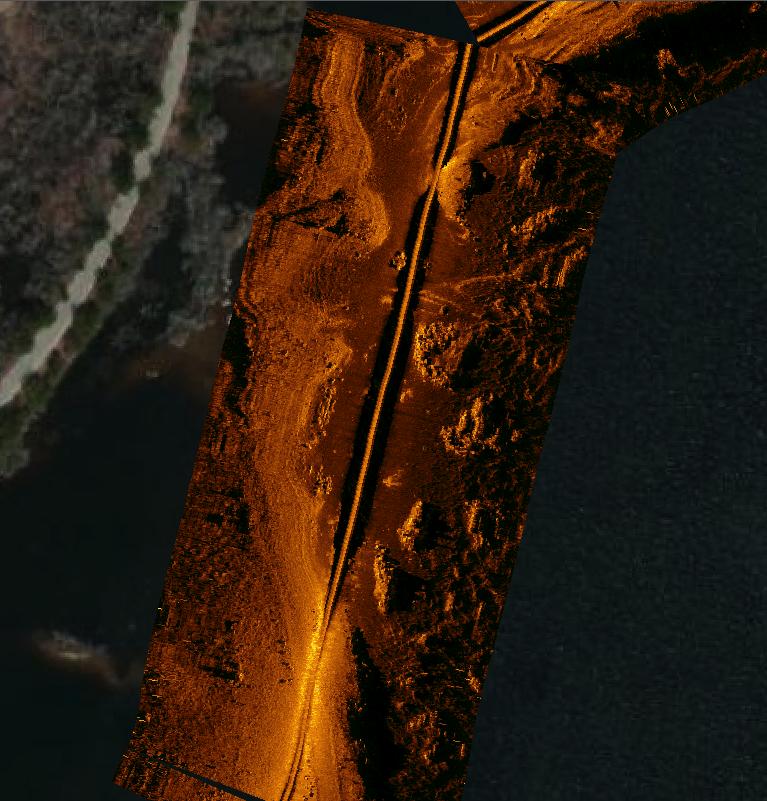 Figure 10: Site 4 Figure 10 shows the contours of the shoreline,