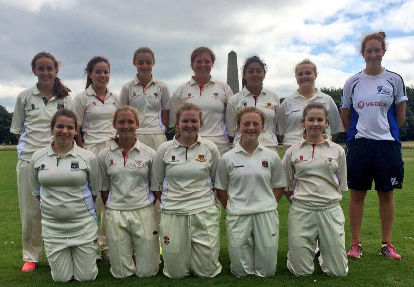 4 overs (Rebekah Moore 13, Hollie Erskine 10, Mary McLoughlin 6*, Mollie O Kelly 2-13, Emily McAlinden 2-20, Sarah Forbes 1-4) Wednesday, 20 th July, 2016 Venue: Civil Service CC (Refix) South