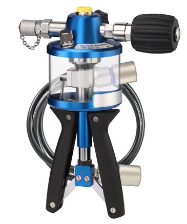 ..14 503 psi OEM version Pressure medium Distilled water or hydraulic fluid