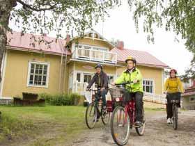 cottages and hotels; range of cycle routes - incentive for longer stays; Active tourism