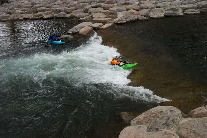 Map of downtown area and course Downtown access to river 5 Reno Whitewater Park: Users: Kayak livery Park and play for