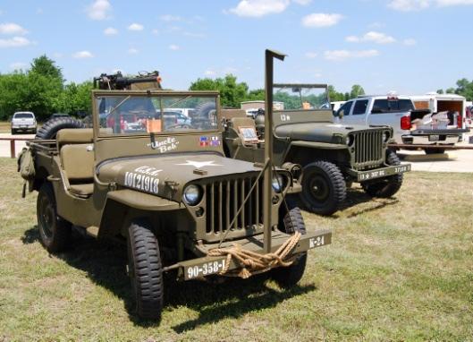 These vehicles coupled with the 1940s Big Band music put the pilots and spectators In The Mood as Glenn Miller would say. This was a special treat for all persons.
