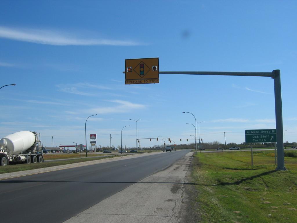 Appendix Within the New World countries of Canada, the United States, Australia and New Zealand, Winnipeg is probably the largest urban area without a freeway.