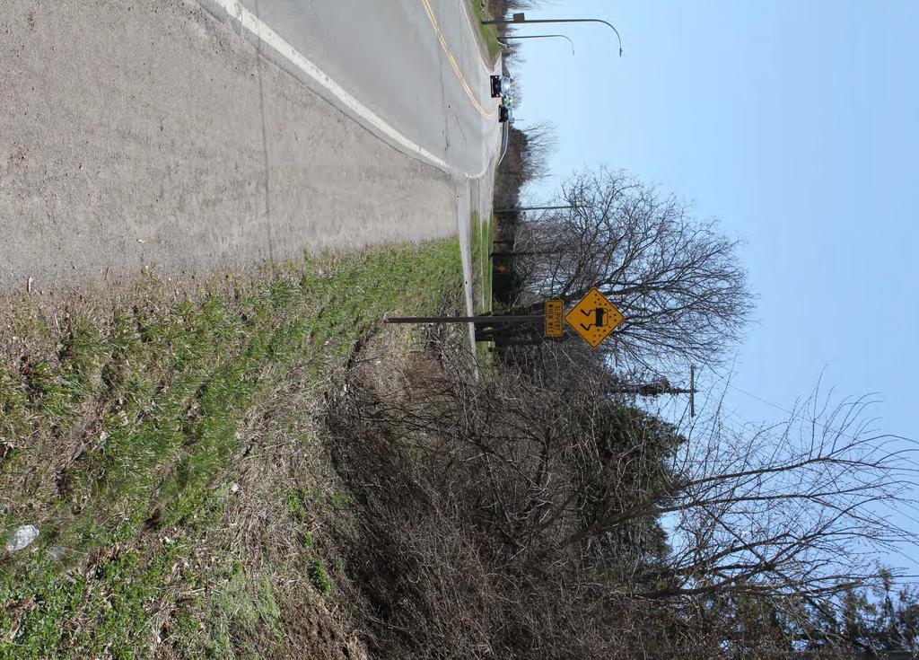 5 Ancaster Transportation Master Plan (TMP) Relevant recommendations include: Widen Southcote Rd to three lanes, with a centre two-way left turn lane Traffic collisions are not high enough to require