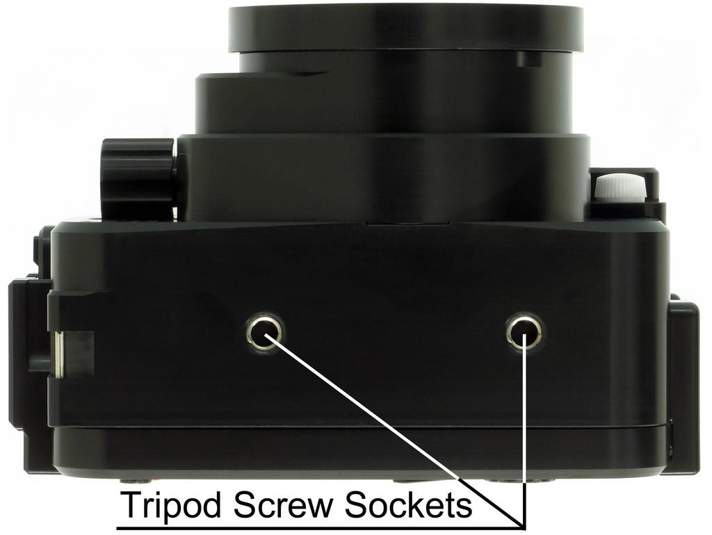 Two (2) Tripod Sockets are provided at the bottom of the housing for use in attaching Seatool/Recsea genuine tray and grip assemblies. CAUTION!