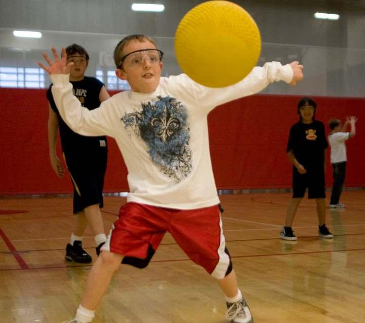 Handball develops both