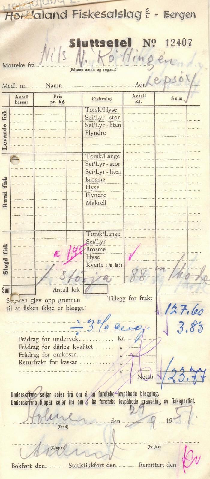 Figure 1. A reciept for a bluefin tuna weighing 88 kg caught with a harpoon gun. The next document is from a private company buying BFT from the sales organization in August 1952 (Figure 2).