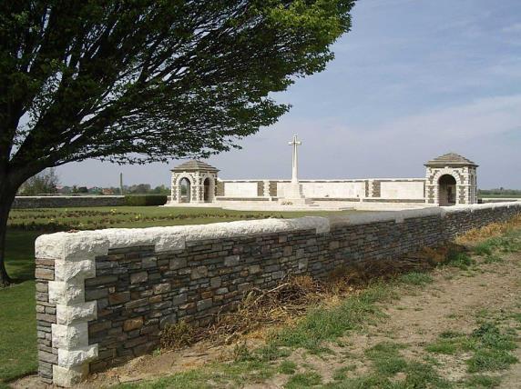 Battle of the Fromelles Site: VC Corner Australian Cemetery and Memorial & Fromelles (Pheasant Wood) Military Cemetery Background The Battle of Fromelles in July 1916 was the first occasion in which