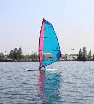 Adult Laser Prerequisite: Adult Sailing 102 (or equivalent) Using this challenging singlehanded boat, sailors will learn to rig, sail, and race our fleet of lasers.